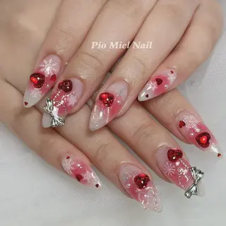 ネイル Pio Mielのネイルデザイン