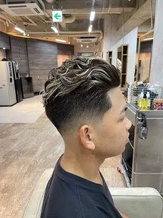 ショート カラー パーマ メンズ sweetroom茅ヶ崎南口店所属・∮フェードスタイル∮ 加藤嘉陛のヘアスタイル