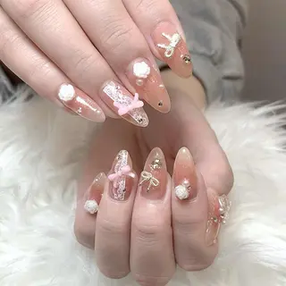 ネイル ヒユ ヒヨリのネイルデザイン