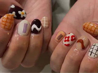 ネイル 🫧ユキ🫧 持込OK/平日夜&土のネイルデザイン