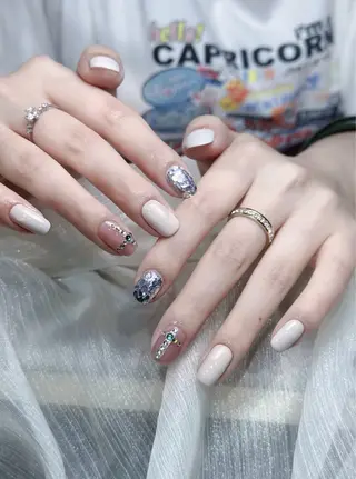 ネイル チョウ Rachaelのネイルデザイン