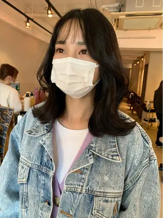 ミディアム カラー 透明感/オリーブ/ グレージュ/YUKAのヘアスタイル