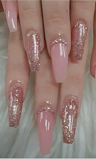 ネイル 「Honey NAIL新宿店」所属・Honey スカルプ専門店のネイルデザイン