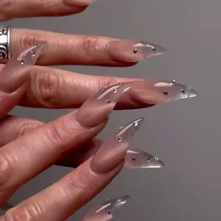 ネイル パーツ全部¥110 サロンミミのネイルデザイン