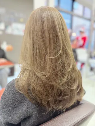 ロング カラー 野田阪神/レイヤー/ ハイライト/yuuのヘアスタイル