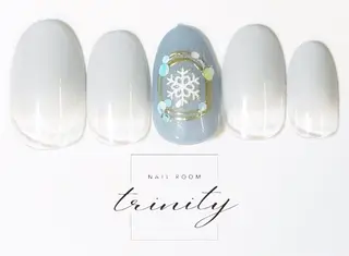 ネイル Trinity staffのネイルデザイン