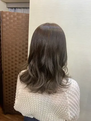 セミロング yamaguchi kのヘアスタイル