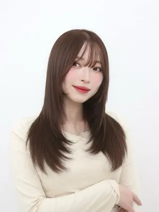 セミロング ami所属・髪質改善ストレート/ ブリーチ/Shoyoのヘアスタイル