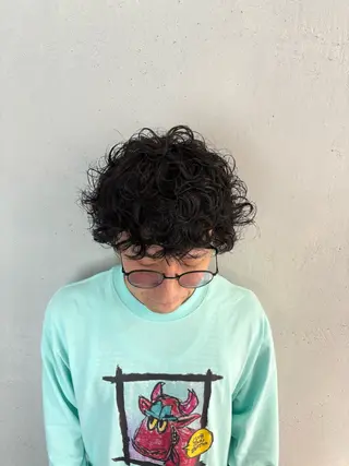 ショート パーマ メンズ 吉武 茂暉のヘアスタイル