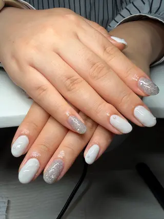 ネイル Tinails所属・Tinails (ティナネイル)のネイルデザイン