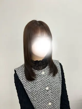 セミロング Kurumi リトル渋谷のヘアスタイル