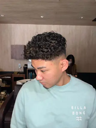 ショート パーマ メンズ 産休中です 艶カラー♡オカのヘアスタイル