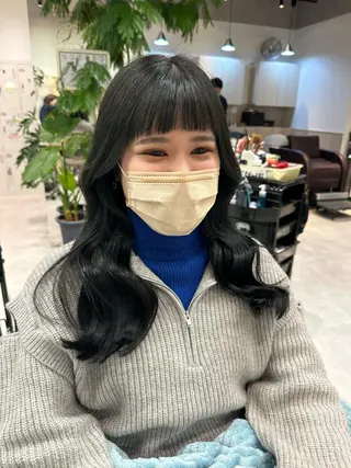 セミロング カラー レイヤー/顔まわり カット/地毛風カラーのヘアスタイル