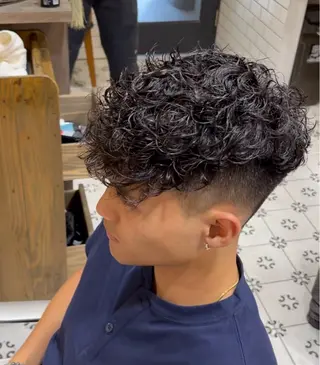 パーマ メンズ GROOMERS TOKYO 渋谷店所属・山田 雅のヘアスタイル