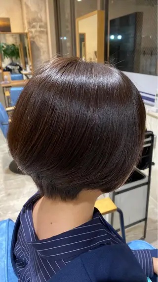 ショート カラー 小林 祥弘のヘアスタイル