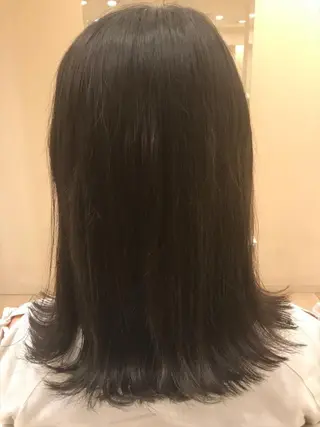 セミロング 斎藤 彩香のヘアスタイル