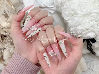 ネイル Nail Salon To Beのネイルデザイン