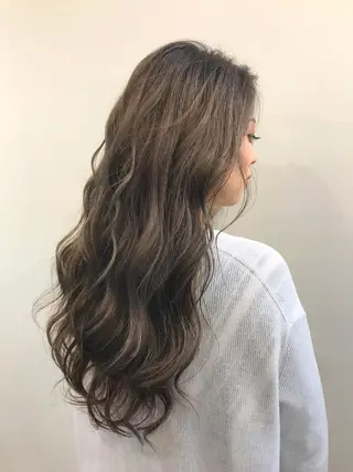 ロング カラー noa.所属・noa. 高橋タツヤのヘアスタイル