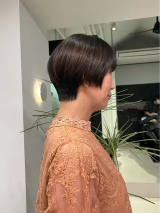 ショート moeka 表参道のヘアスタイル