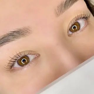 マツエク・マツパ アイブロウ BEMOA eyelash&eyebrow所属・BEMOA 新木 毬のマツエク・マツパデザイン