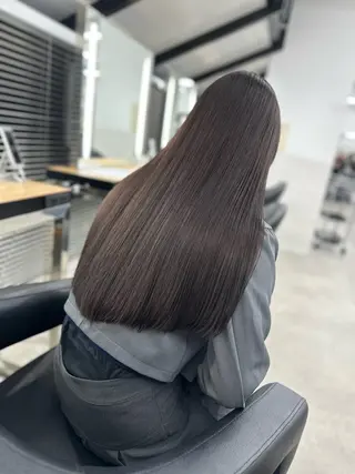 ロング カラー くすみミルクティー／ ブラウン🪡TOWAのヘアスタイル