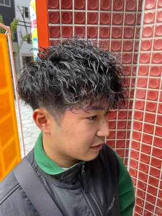 メンズ QUONHEAL谷町店所属・スガワラ レオのヘアスタイル