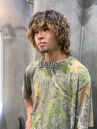 ミディアム パーマ メンズ ニュアンスデザイン/ SHOUTOのヘアスタイル