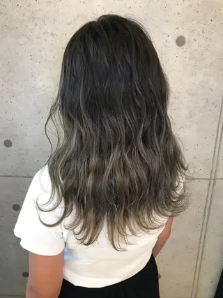 カラー 💎馴染むエクステ ×カラーTOMO💎のヘアスタイル