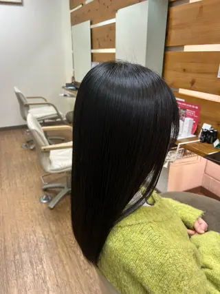 ロング 神谷 千明のヘアスタイル