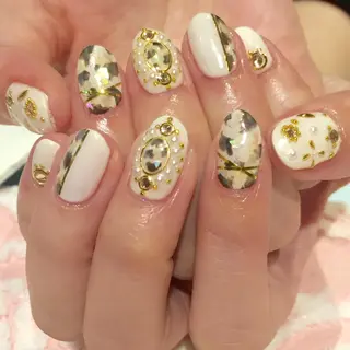 ネイル Nest 三田のマツエク・マツパデザイン