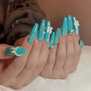 ネイル MIO nail   Osaka所属・Mio nail Osakaのネイルデザイン