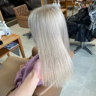 ミディアム ブリーチ🔥ベージュ /グレー/daikiのヘアスタイル