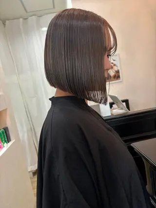 ミディアム カラー grand juteのヘアスタイル