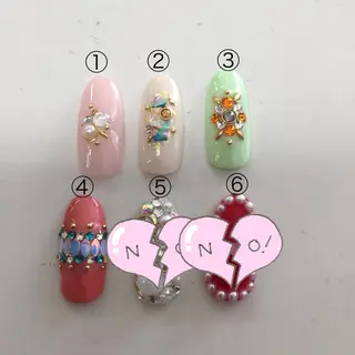 ネイル MAXKELLY TSUGUMIのネイルデザイン