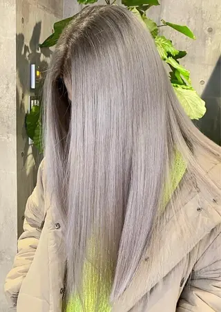 ロング XELVE所属・レイヤーカット特化 💜SARIのヘアスタイル