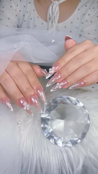 ネイル Mio_ Noiranailのネイルデザイン