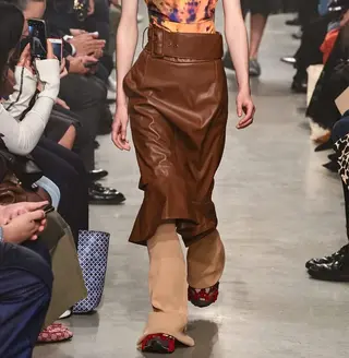 hair salon　丹tan所属・Rena✴︎トレンド ×スタンダードMIXのヘアスタイル