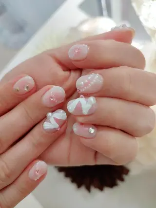 ネイル RUNWAY 　　の眉毛・アイブロウイメージ