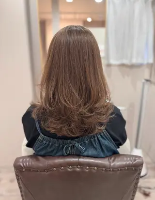 セミロング 白髪ぼかし脱白髪染め kaminowaのヘアスタイル