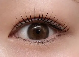 マツエク・マツパ Eyelash Salon Glück所属・佐久間 春菜のマツエク・マツパデザイン