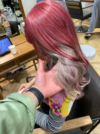 ロング VEGA天神 ブリーチのヘアスタイル