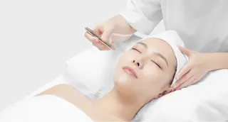 ネイル aliaハイフ&水光ジェットサロン所属・aliaハーブ水光店 エステティシャン募集のエステ・リラクイメージ