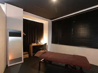 セミロング パーマ THE   CONDITIONING所属・THECONDITI ONINGのエステ・リラクイメージ