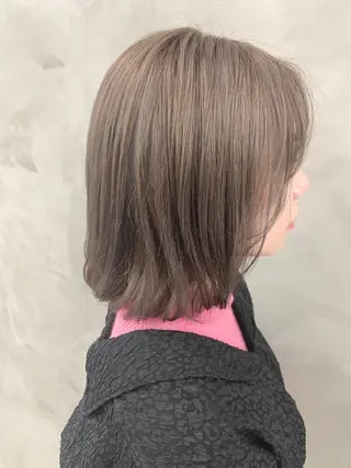 ミディアム カラー ブームボックス所属・🐝ハイトーンカラー hachi🐝のヘアスタイル
