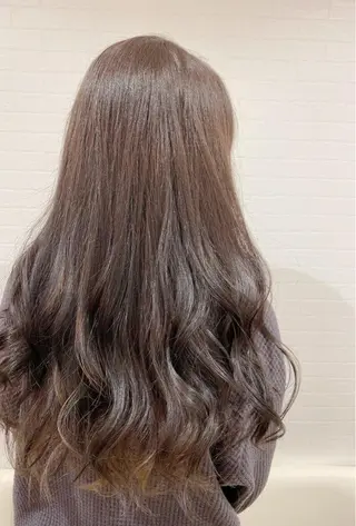 ロング カラー GRANLUSSO 〜グランルッソ駅前店所属・木口 嘉美のヘアスタイル