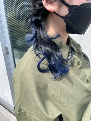 ミディアム カラー SALOWIN池袋East店3F所属・インナーカラー 推し ブリーチ 髪質改善のヘアスタイル