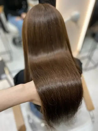 ロング カラー 艶髪・透明感カラー・ 韓国ヘア・Yuriのヘアスタイル