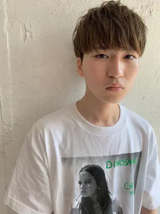 ショート カラー メンズ Fuuu《フゥ》所属・シノザキ シンゴのヘアスタイル