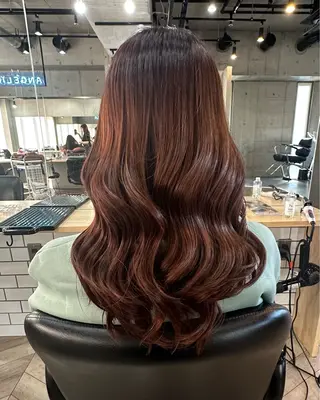 カラー Angelica 内海  遥奈のヘアスタイル