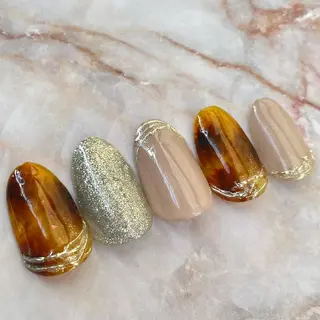 ミディアム Lety total beautyのネイルデザイン